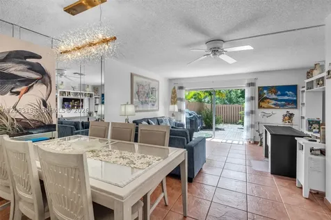 450 SE 7th Street Dania Beach FL 33004