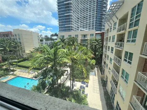2000 N Bayshore Drive Miami FL 33137
