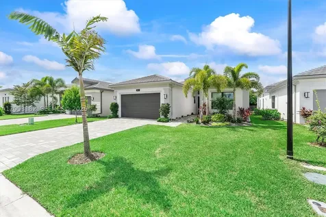9801 Spruce Woods Drive Boynton Beach FL 33473