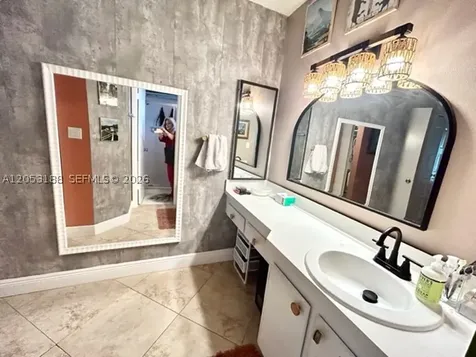 6555 W Broward Boulevard Plantation FL 33317