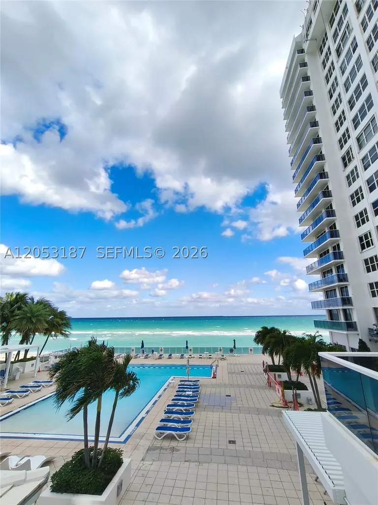 2751 S Ocean Drive Hollywood FL 33019