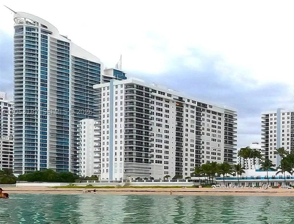 2751 S Ocean Drive Hollywood FL 33019