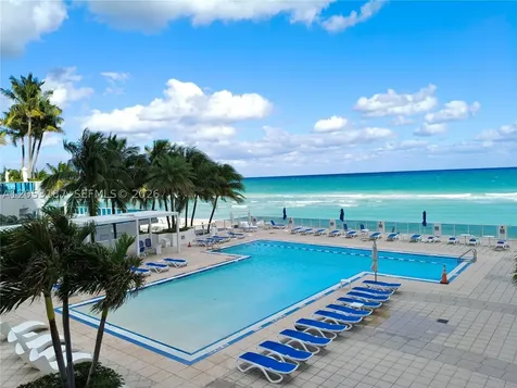 2751 S Ocean Drive Hollywood FL 33019
