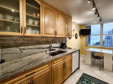 2751 S Ocean Drive Hollywood FL 33019