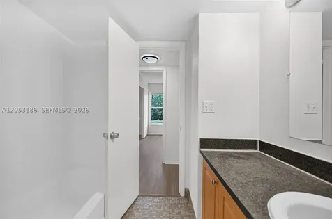 505 S Pine Island Road Plantation FL 33324
