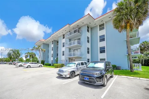 505 S Pine Island Road Plantation FL 33324