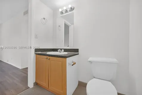 505 S Pine Island Road Plantation FL 33324