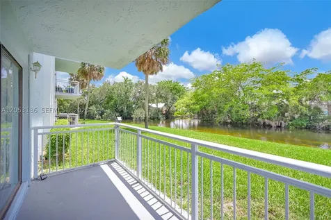 505 S Pine Island Road Plantation FL 33324