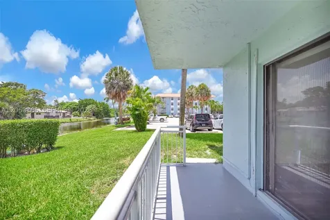 505 S Pine Island Road Plantation FL 33324
