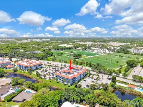 505 S Pine Island Road Plantation FL 33324