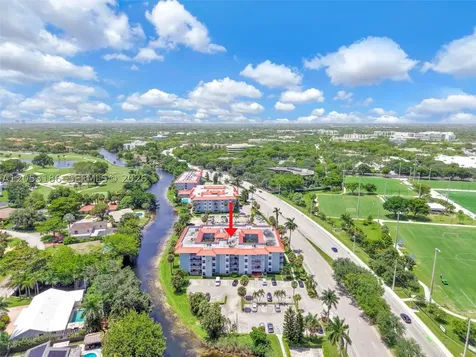 505 S Pine Island Road Plantation FL 33324