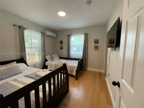 1178 NE 112th Street Miami FL 33161