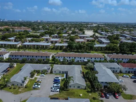 940 NE 212th Terrace Miami FL 33179
