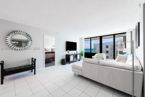 3590 S Ocean Boulevard South Palm Beach FL 33480