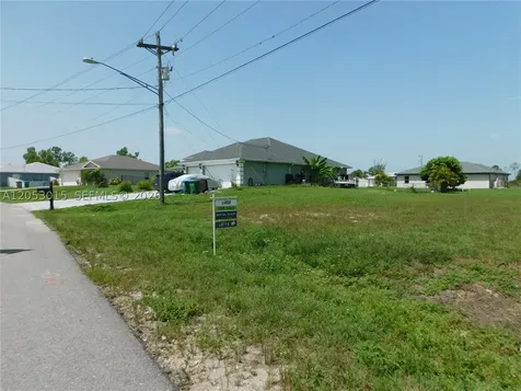 4418 Garden Boulevard Cape Coral FL 33909