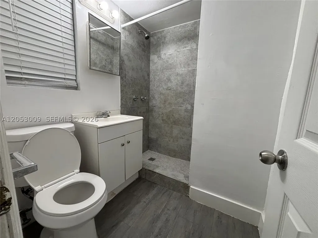 1843 Dewey Street Hollywood FL 33020