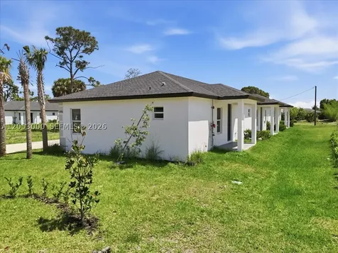 195 Rotonda Port Charlotte FL 33947