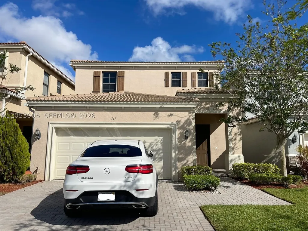 747 NE 193rd Street Miami FL 33179