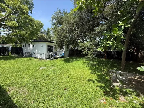 6125 Call Street Hollywood FL 33024