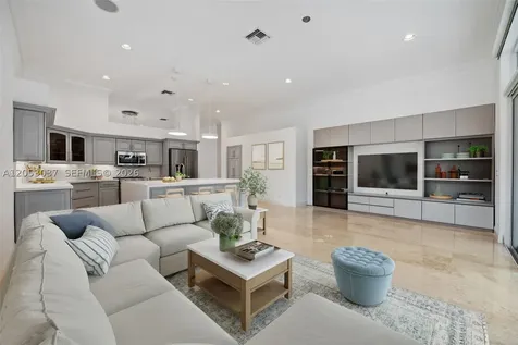 2497 Bay Isle Drive Weston FL 33327