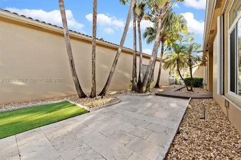 2497 Bay Isle Drive Weston FL 33327