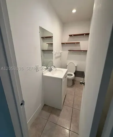 620 SW 7th Avenue Hallandale Beach FL 33009
