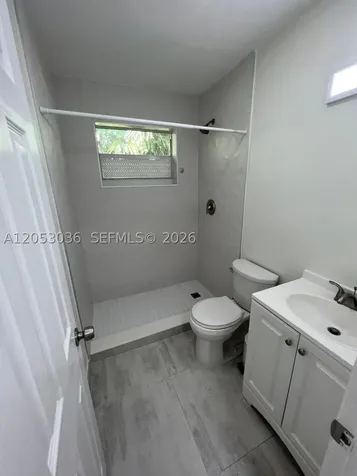 620 SW 7th Avenue Hallandale Beach FL 33009