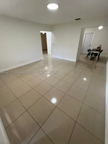 620 SW 7th Avenue Hallandale Beach FL 33009