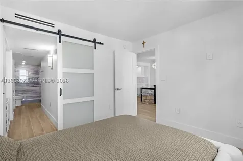 5701 Collins Avenue Miami Beach FL 33140