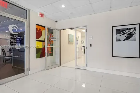 5701 Collins Avenue Miami Beach FL 33140