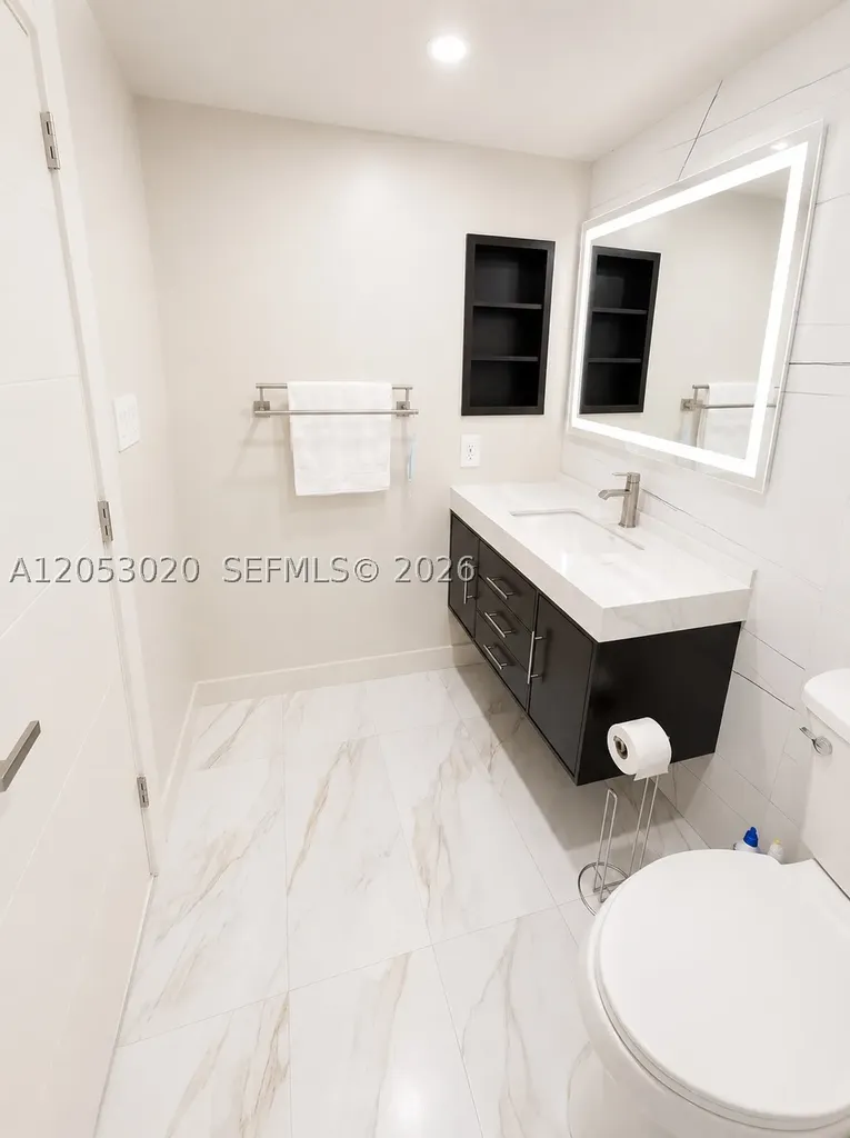 530 S Park Road Hollywood FL 33021