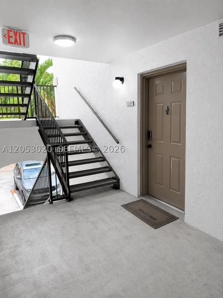 530 S Park Road Hollywood FL 33021
