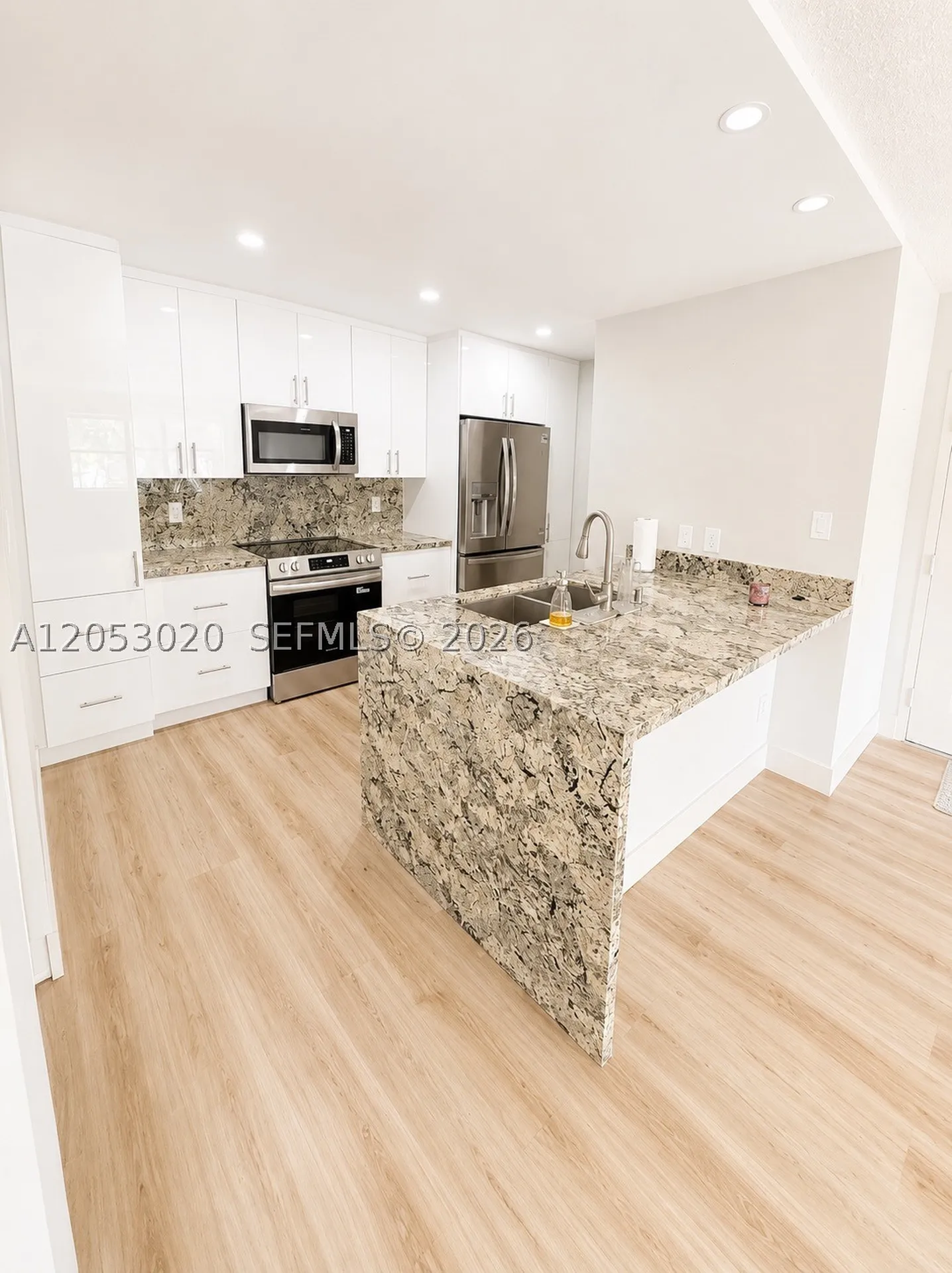 530 S Park Road Hollywood FL 33021
