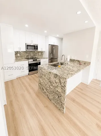 530 S Park Road Hollywood FL 33021