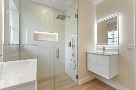 516 Gerona Avenue Coral Gables FL 33146