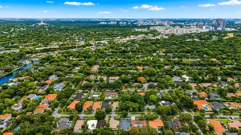 516 Gerona Avenue Coral Gables FL 33146