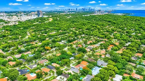 516 Gerona Avenue Coral Gables FL 33146