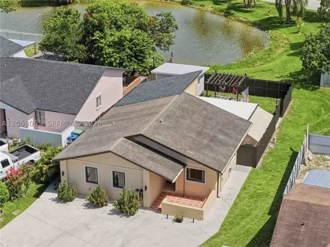 5094 NW 195th Lane Miami Gardens FL 33055