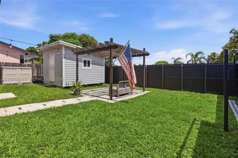 5094 NW 195th Lane Miami Gardens FL 33055