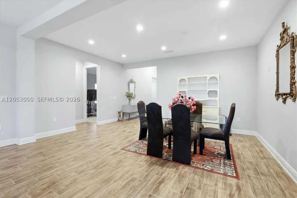 1109 Thornbury Drive Other City - In The State Of Florida FL 34219