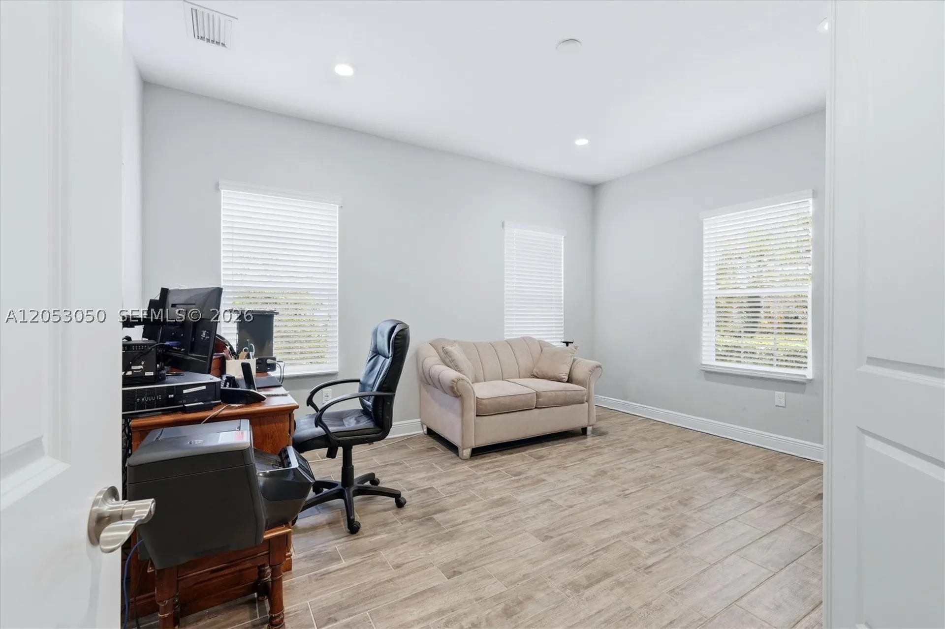 1109 Thornbury Drive Other City - In The State Of Florida FL 34219