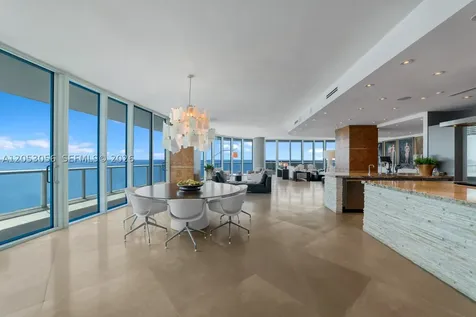 100 S Pointe Drive Miami Beach FL 33139