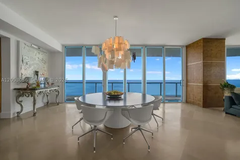 100 S Pointe Drive Miami Beach FL 33139