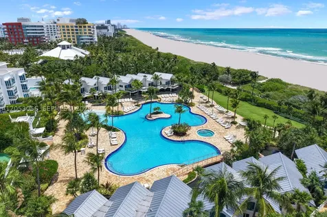 100 S Pointe Drive Miami Beach FL 33139