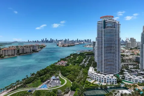 100 S Pointe Drive Miami Beach FL 33139