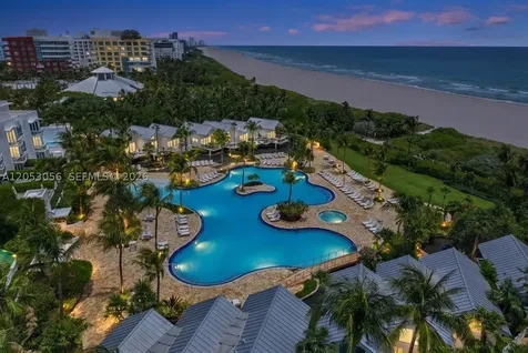 100 S Pointe Drive Miami Beach FL 33139