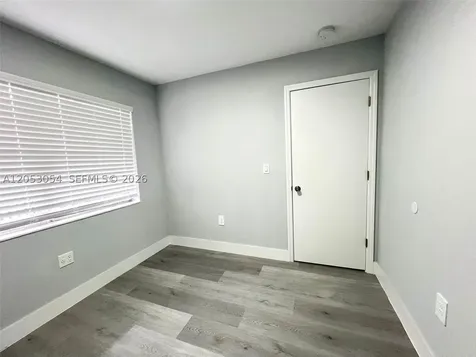 5200 NW 26th Avenue Miami FL 33142