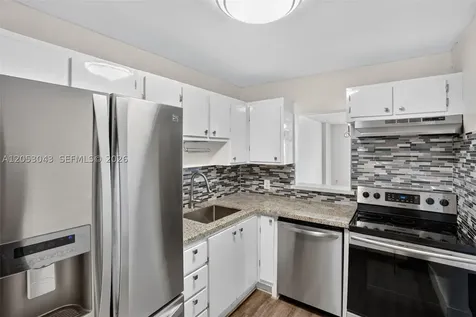 1228 West Avenue Miami Beach FL 33139