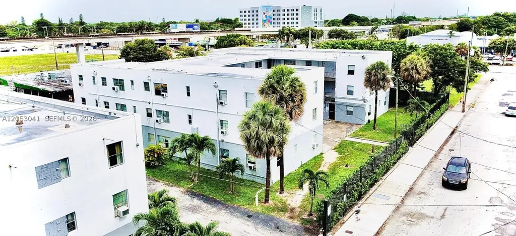 5300 NW 26th Avenue Miami FL 33142