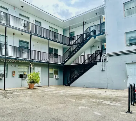 5300 NW 26th Avenue Miami FL 33142